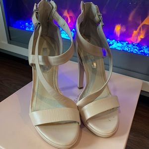 BCBG shoes size 4.5
